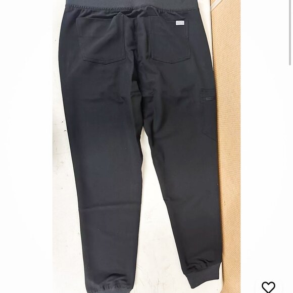 BRAND NEW WITH TAGS FIGS Women's REGULAR BLACK Zamora Jogger Scrub Pants - Picture 12 of 14
